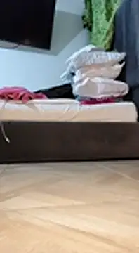 Snapshot of CurvySara1 chatting on 11-12-25, 11:25 CurvySara1 online show from 11-12-25, 11:25