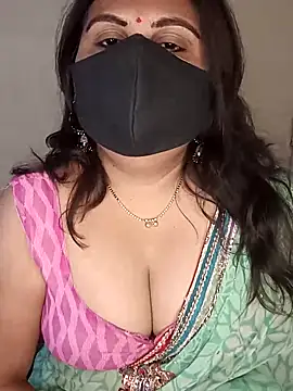 Snapshot of Love-priya chatting on 03-04-25, 07:08 Love-priya online show from 03-04-25, 07:08