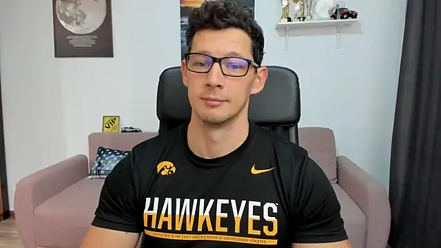 BrutusK08 online show from 11-16-25, 08:31