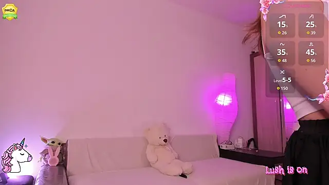 Snapshot of EvaUniporn chatting on 03-20-26, 06:46 EvaUniporn online show from 03-20-26, 06:46