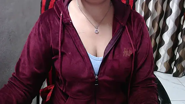 Kaur Jannat online show from 12-14-24, 04:42