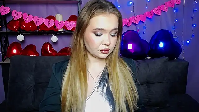 StacyYellig online show from 02-03-25, 04:14