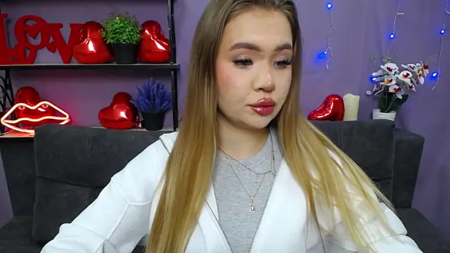 StacyYellig online show from 03-04-25, 11:54