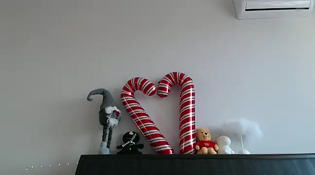  mika in passion online show from 02-18-25, 02:38