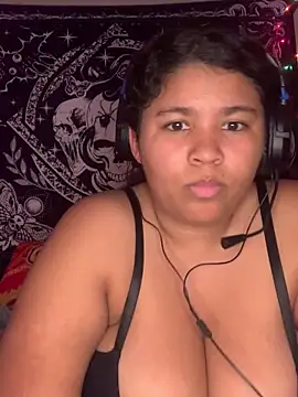 KittyLoroi online show from 10-22-25, 06:13
