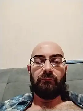 Snapshot of ArsenSavas chatting on 11-20-25, 07:35 ArsenSavas online show from 11-20-25, 07:35