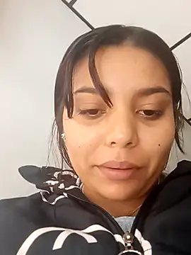 Snapshot of stefanie010 chatting on 12-07-24, 07:32 stefanie010 online show from 12-07-24, 07:32