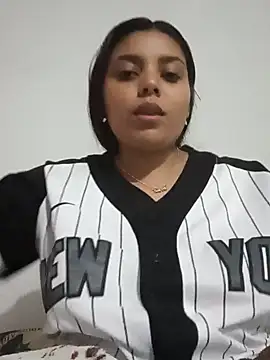 Snapshot of stefanie010 chatting on 12-19-24, 10:10 stefanie010 online show from 12-19-24, 10:10