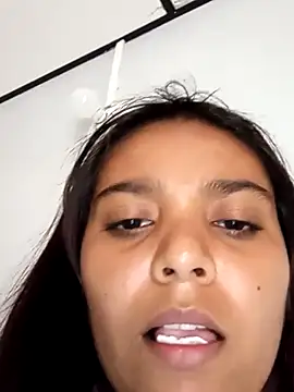 Snapshot of stefanie010 chatting on 02-16-25, 09:48 stefanie010 online show from 02-16-25, 09:48