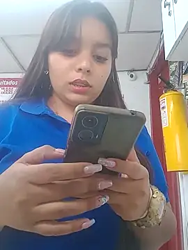 Snapshot of stefanie010 chatting on 03-11-25, 08:53 stefanie010 online show from 03-11-25, 08:53