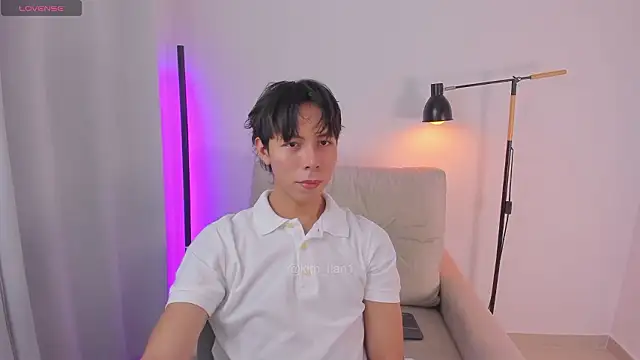 kim lian21 online show from 03-11-26, 10:21