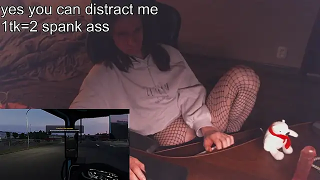 izilizi 23 online show from 12-28-24, 03:59