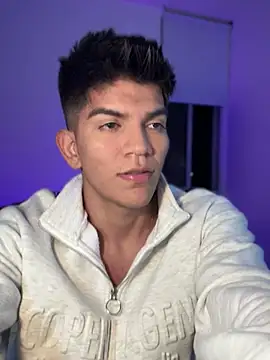 santiago 01 online show from 01-15-25, 03:22