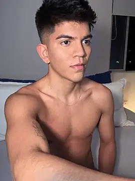 santiago 01 online show from 01-23-25, 02:12