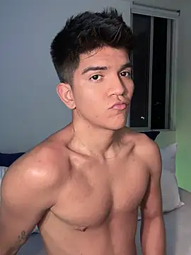 santiago 01 online show from 02-02-25, 04:26