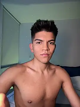 santiago 01 online show from 02-13-25, 04:54