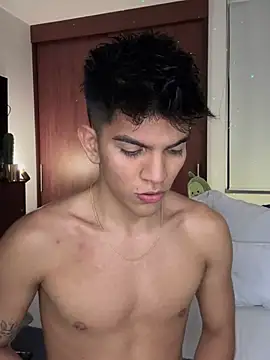 santiago 01 online show from 03-19-25, 12:04