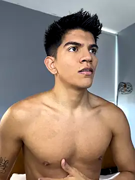 santiago 01 online show from 10-02-25, 07:21