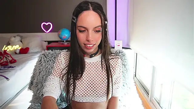 Dayna Nebula online show from 02-20-25, 03:08