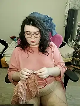 Snapshot of DenisHailey chatting on 12-08-24, 10:08 DenisHailey online show from 12-08-24, 10:08