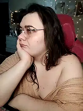 Snapshot of DenisHailey chatting on 02-09-25, 06:26 DenisHailey online show from 02-09-25, 06:26