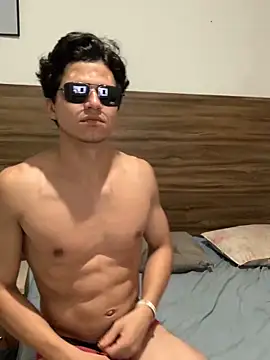 Snapshot of pedrovkr3 chatting on 12-05-24, 01:58 pedrovkr3 online show from 12-05-24, 01:58