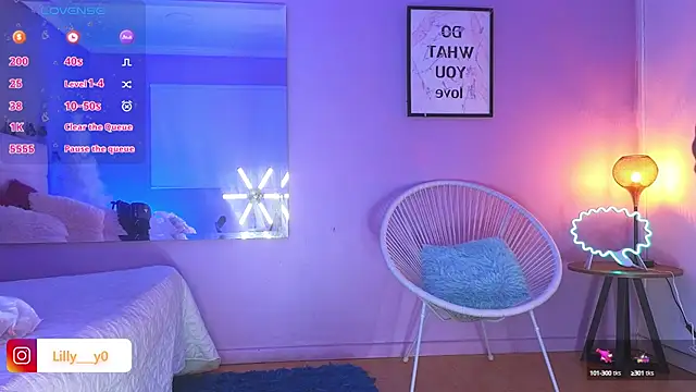 LillyDolls23 online show from 02-09-25, 02:29