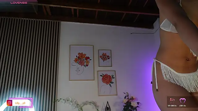 LillyDolls23 online show from 03-28-26, 01:11