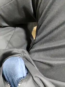 Snapshot of Mr_Perfect_Man chatting on 10-10-25, 07:18 Mr Perfect Man online show from 10-10-25, 07:18