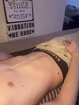 Snapshot of secret_dream415 chatting on 03-03-25, 07:49 secret dream415 online show from 03-03-25, 07:49