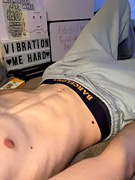 Snapshot of secret_dream415 chatting on 09-22-25, 06:54 secret dream415 online show from 09-22-25, 06:54