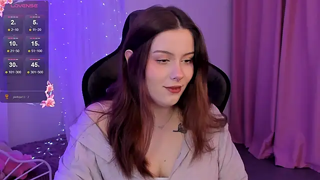 CoralineKeyns online show from 03-20-25, 05:35