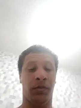 Snapshot of Nicolaskribeiro chatting on 09-15-25, 11:21 Nicolaskribeiro online show from 09-15-25, 11:21