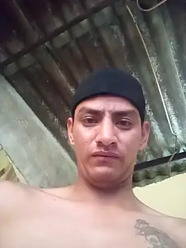 Snapshot of dantero chatting on 11-19-25, 03:23 dantero online show from 11-19-25, 03:23