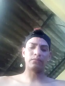 Snapshot of dantero chatting on 12-04-25, 05:32 dantero online show from 12-04-25, 05:32