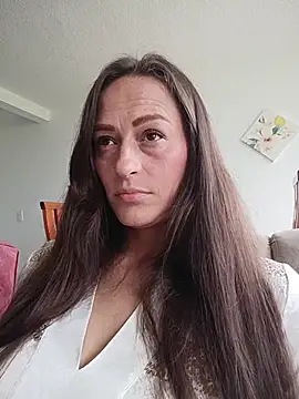 Snapshot of JadeHiilton chatting on 02-23-26, 06:38 JadeHiilton online show from 02-23-26, 06:38