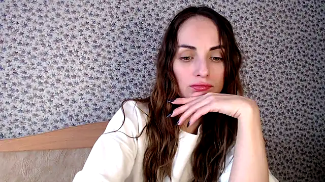 Snapshot of Tinadream20 chatting on 02-16-26, 10:33 Tinadream20 online show from 02-16-26, 10:33