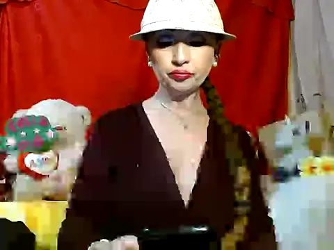 hottieperla online show from 04-16-26, 03:13