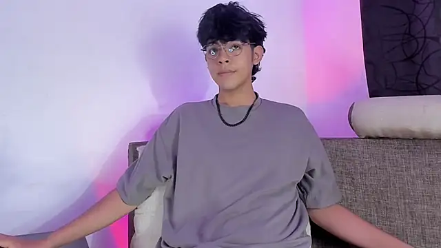 Snapshot of Alan26_ chatting on 03-09-25, 08:52 Alan26 online show from 03-09-25, 08:52