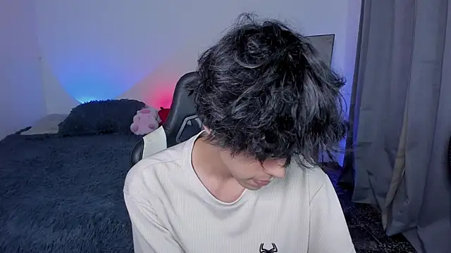 Snapshot of Alan26_ chatting on 01-14-26, 05:02 Alan26 online show from 01-14-26, 05:02