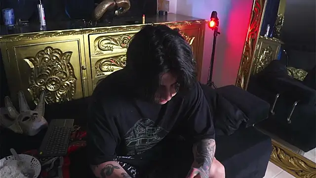 Snapshot of dantecoppolaa_ chatting on 12-02-24, 07:16 dantecoppolaa online show from 12-02-24, 07:16