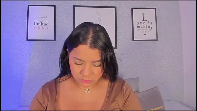 Natasha harper online show from 07-18-26, 12:20