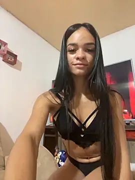 stefany520 online show from 10-13-25, 04:45