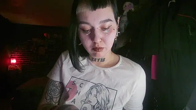 MoorderxDoll online show from 01-07-25, 08:10