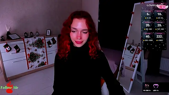 Snapshot of LeylaNoiry chatting on 12-22-24, 08:58 LeylaNoiry online show from 12-22-24, 08:58
