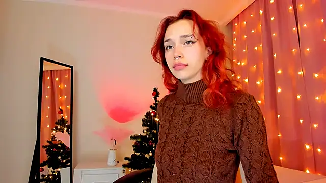 Snapshot of LeylaNoiry chatting on 12-25-24, 09:00 LeylaNoiry online show from 12-25-24, 09:00
