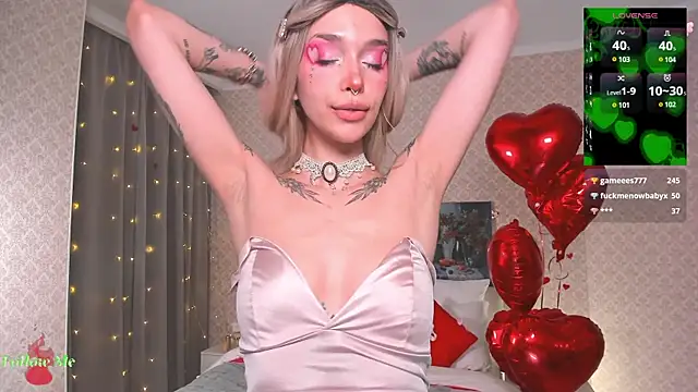 Snapshot of LeylaNoiry chatting on 02-14-25, 05:46 LeylaNoiry online show from 02-14-25, 05:46