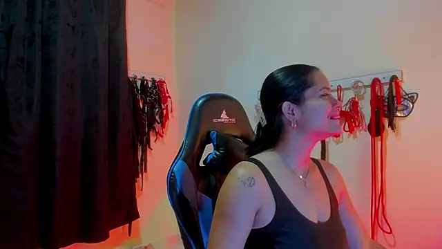 Snapshot of scarlet-kennedy98 chatting on 10-24-25, 12:41 scarlet-kennedy98 online show from 10-24-25, 12:41