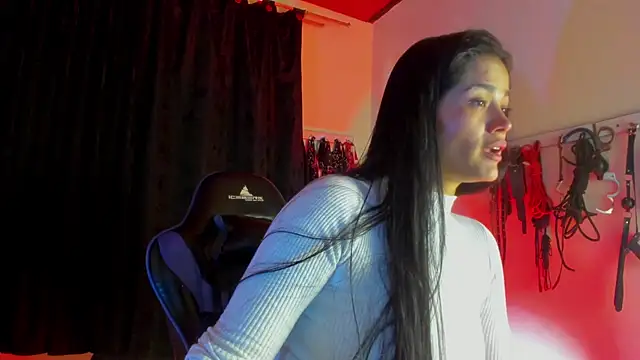 Snapshot of scarlet-kennedy98 chatting on 11-07-25, 06:52 scarlet-kennedy98 online show from 11-07-25, 06:52