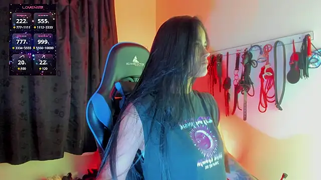 Snapshot of scarlet-kennedy98 chatting on 12-16-25, 01:10 scarlet-kennedy98 online show from 12-16-25, 01:10